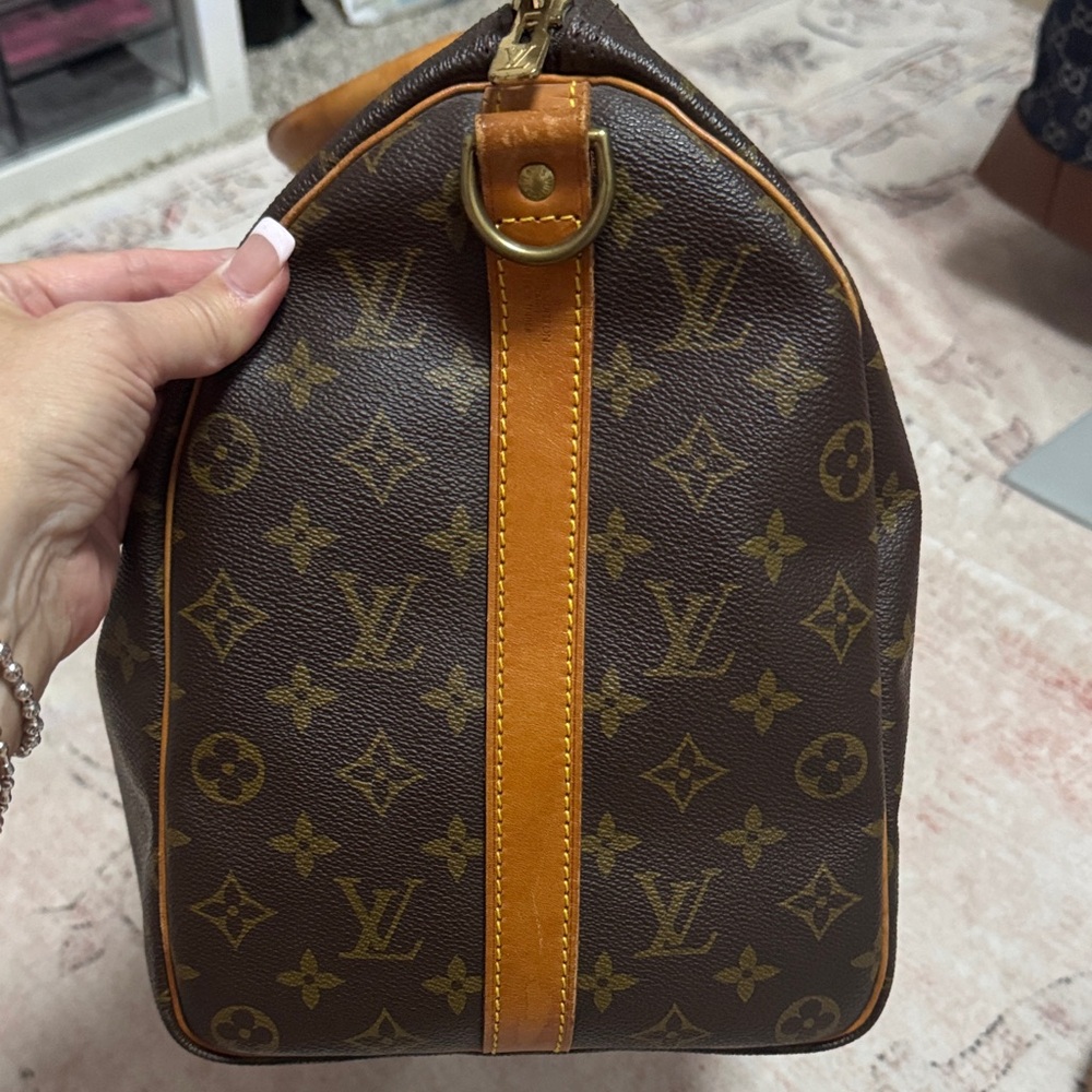 Authentic Louis Vuitton Keepall Monogram Duffel B… - image 4